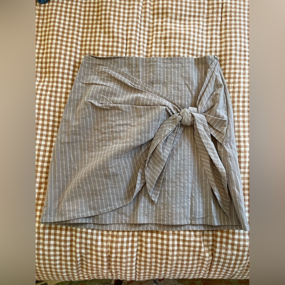 Grade & Gather Gray/Brown And White Striped Mini Skirt with Knot Detail